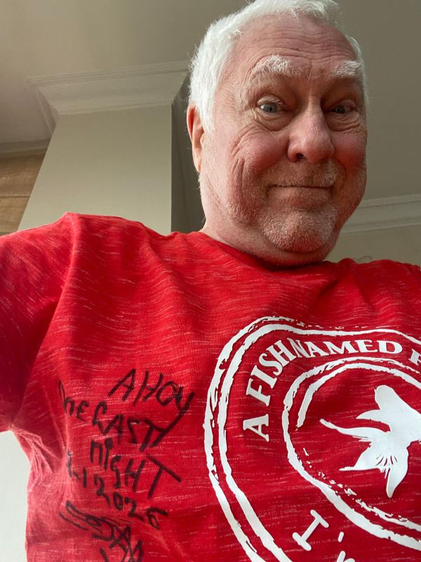 Shirt A Fish named Fred met handtekening Cesar Zuiderwijk 3