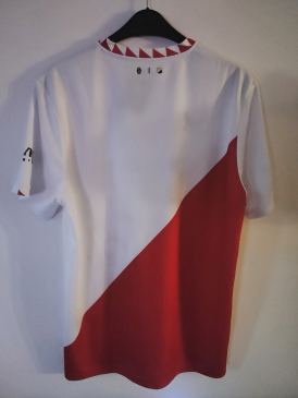 FC Utrecht thuisshirt gesigneerd door alle spelers 