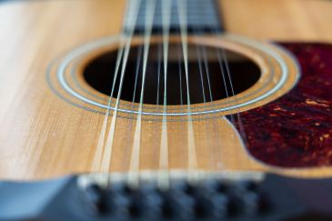 Unieke Taylor-gitaar George Kooymans